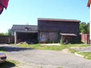 Rodinný dům s hospodářskými stavbami a pozemky v Jiřících u Zruče nad Sázavou - P1000665.JPG