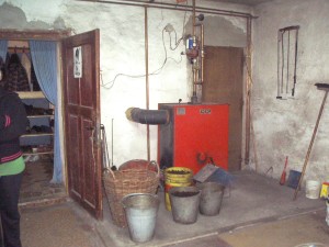  RD s prodejnou, bytovou jednotkou 3+1 a zahradou v centru obce Milín u Příbram - P2110153.JPG