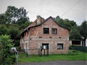 1/2 spol. podílu na rekonstruovaném RD s pozemky (1 190 m2) v obci Rychnovek - Obr_1.jpg
