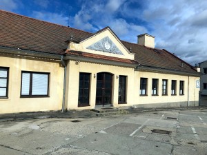 Aukce č. 2_nemovitosti v areálu v Třebíči: Pozemky s administrativní Budovou č. 2 - Obr_1-2.jpg