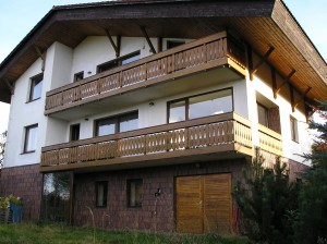 Komerční nemovitost se stavebním pozemkem u Lipna - 03.JPG