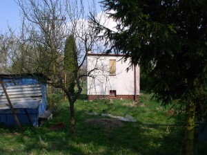 Malá zděná chatka s pozemky 788 m2  vei Znojmě - Oblekovicích - 2017-04-02 19.42.35.jpg