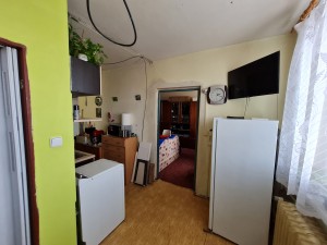 Podíl 1 na bytu 2+1 s lodžií, ul. Na Podlesí 1420, Kadaň. - 10.jpg