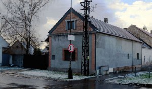 RD s dispozicí 2+1 (166 m2) s pozemkem 804 m2 ve Všetatech u Mělníku  - Obr2.jpg