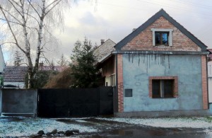 RD s dispozicí 2+1 (166 m2) s pozemkem 804 m2 ve Všetatech u Mělníku  - Obr1.jpg
