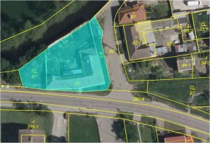 RD se 3 byt. jednotkami a užitnou plochou cca 200 m2, pozemky 996 m2  ve Znojmě - Oblekovicích - mapka2.JPG