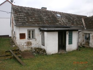 Rekreační chalupa se zahradou (847 m2) v obci Biskupice - Pulkov u Moravských Budějovic - P4090002.JPG
