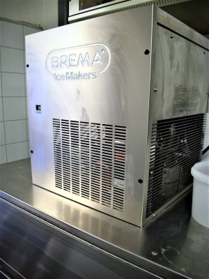 Restaurace v obchodním centru Palladium v Praze spolu se zásobami - Obr10.jpg