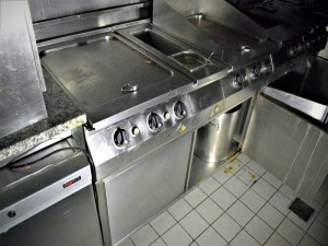 Restaurace v obchodním centru Palladium v Praze spolu se zásobami - Obr15.jpg