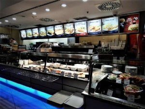 Restaurace v obchodním centru Palladium v Praze spolu se zásobami - Obr_5.jpg