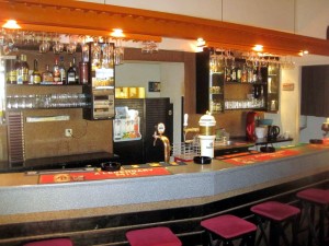 Rodinná restaurace u Vršovického Ďolíčku s historií od roku 1993 - na louzi 3.jpg
