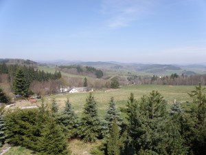 Rodinné sídlo se zahradou v Hořicích na Šumavě u Lipna - P4250332.JPG