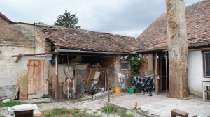 Rodinný dům 100 m2 s pozemky v Hrušovanech nad Jevišovkou - DSC04061.JPG