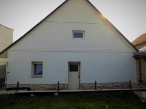 Rodinný dům 3+1 (125 m2) s pozemky (246 m2) v části Městec obce Chroustovice - Foto3.JPG