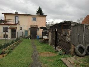 Rodinný dům 3+1 u Českého Krumlova na parcele jiného vlastníka  - Foto_2.jpg