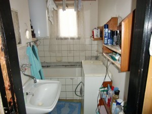 Rodinný dům 3+1 u Českého Krumlova na parcele jiného vlastníka  - Foto_5.jpg
