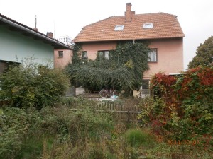 Rodinný dům s pozemky a garáží v obci Březník u Třebíče - PA070112.JPG