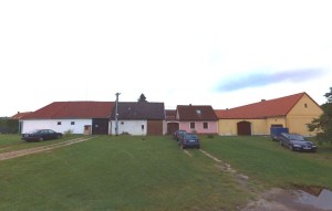 Rodinný dům s pozemky u rybníku Rožmberk - Obr1.JPG