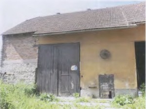 Rodinný dům s pozemky v Polních Voděradech u Kolína - 3.JPG