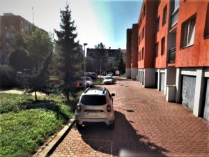 Spol. podíl ve výši 5,42 % na pozemcích 2 174 m2 v Újezdu u Průhonic, Praha 4  - OBR_5.JPG