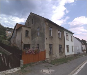 Spoluvlastnický podíl ve výši jedné poloviny na rodinném domě 3+1 (120 m2) se zahradou (487 m2) ve Lhotce u České Třebové  - obr3.JPG