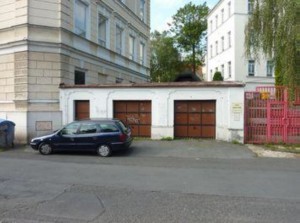 VIP Aukce - Administrativní budova s dvojgaráží v obci Bruntál - Foto3.jpg