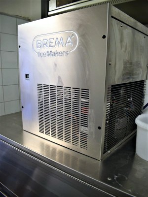 Vybavení restaurace v obchodním centru Nový Smíchov v Praze - Foto_9.jpg