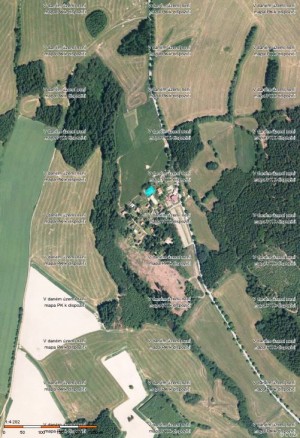 podíl 1/2 na pozemcích a rozestavěné stavbě Nové Město na Moravě - 3.jpg